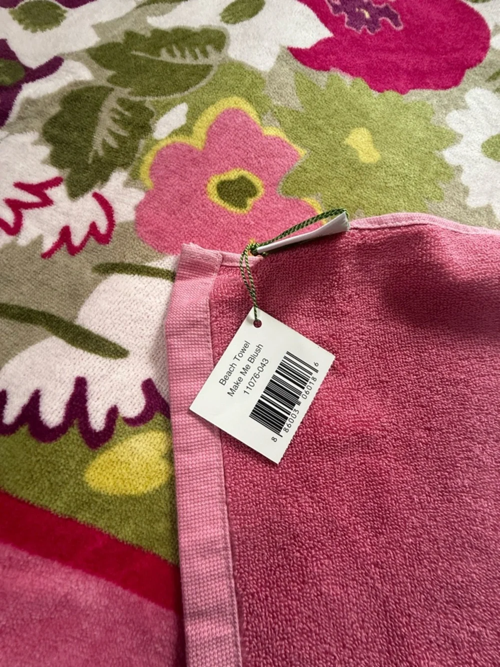 NWT Vera Bradley Make Me Blush Beach Towel Retired Pattern LAST ONE!